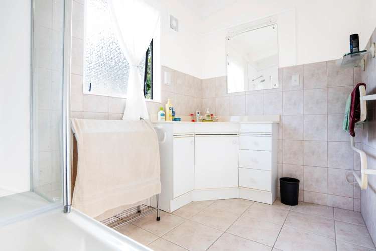 25 Barberton Terrace Red Hill_11