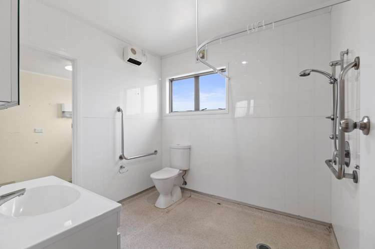 1922 State Highway 25 Pipiroa_12