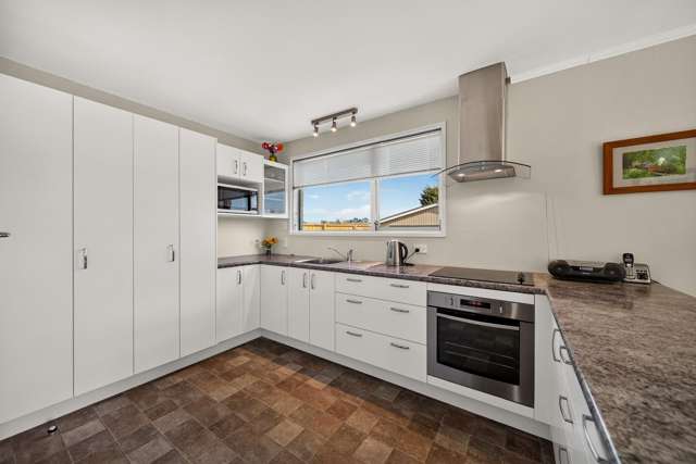 73 Crofton Road Harewood_3