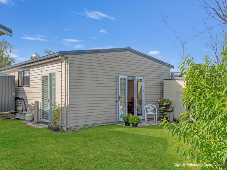 17 Byron Grove Owhata_26