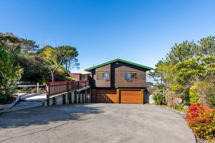 8 Clayden Drive Gulf Harbour_18