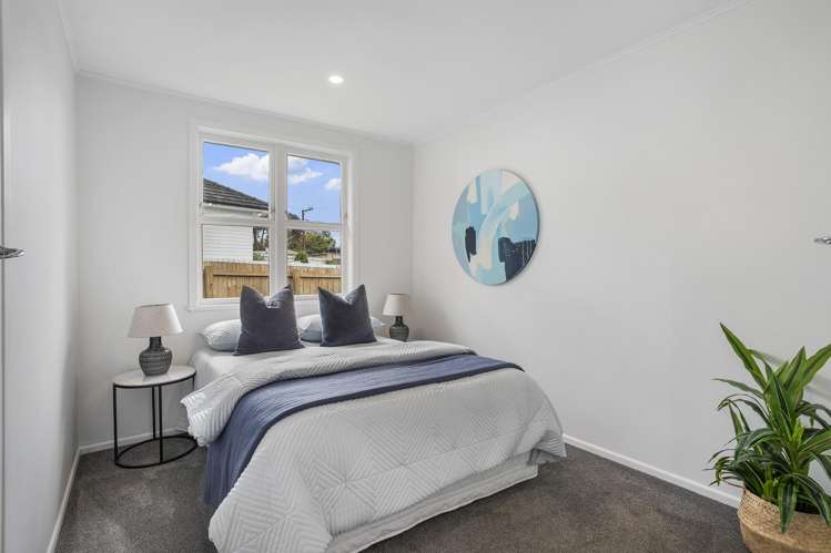 21 Fairclough Road Beach Haven_7