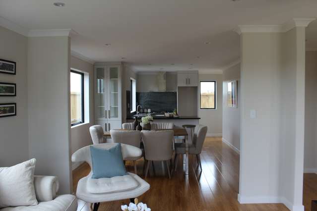 93 Naylors Drive Mangere_3