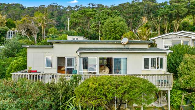 25 Domain Crescent Muriwai_2