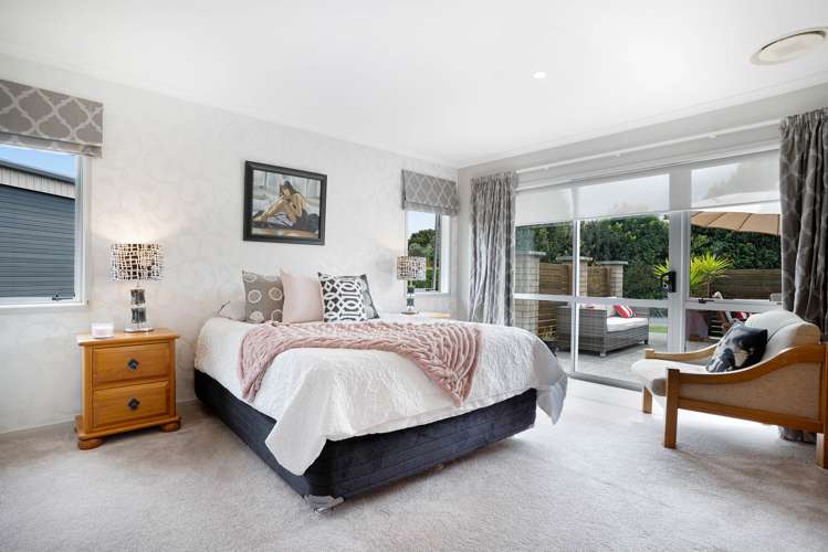 3 Camellia Lane Carterton_11