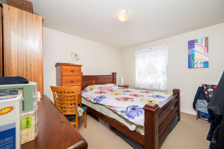 3b/12 Morning Star Place Mount Albert_3