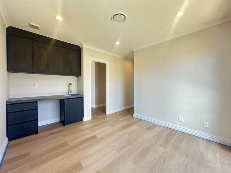 389 Te Taruna Drive_3