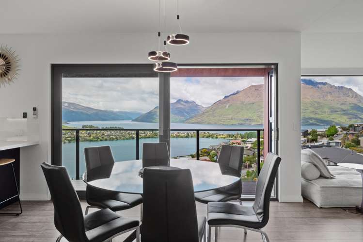 3 Conifer Lane Queenstown_5