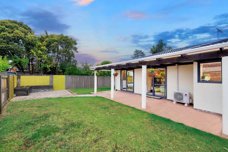 2/72 Swanson Road Henderson_23