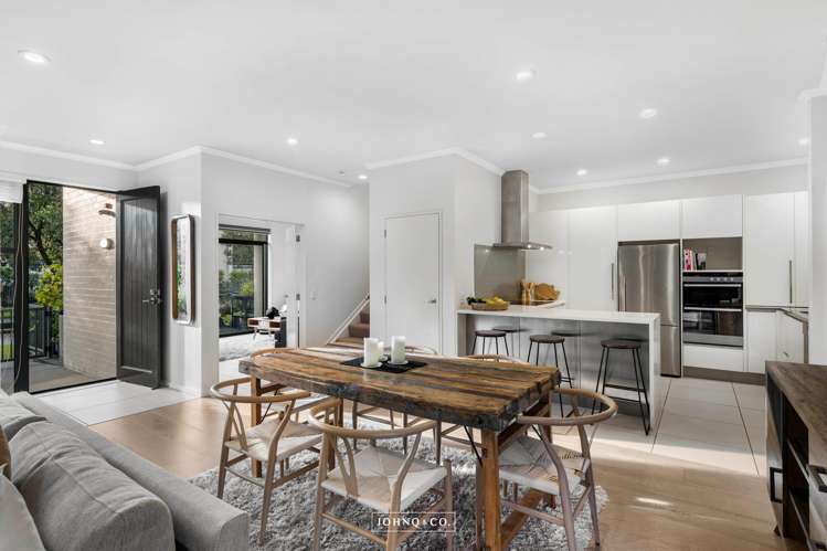 52 Bluegrey Avenue Stonefields_8