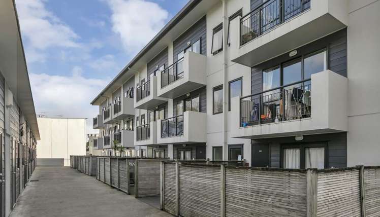 303/20 Upper Queen St_0