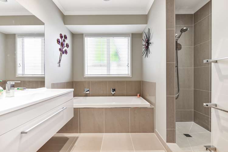 7 Kinnaird Place Huntington_22