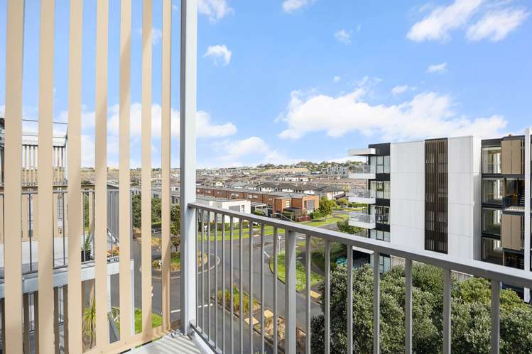 403/4 Bluegrey Avenue_4