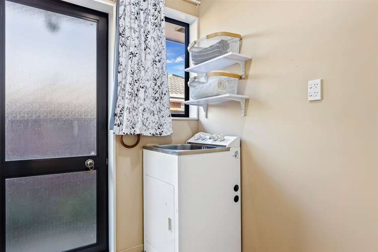 25a Parnwell Street Burwood_11