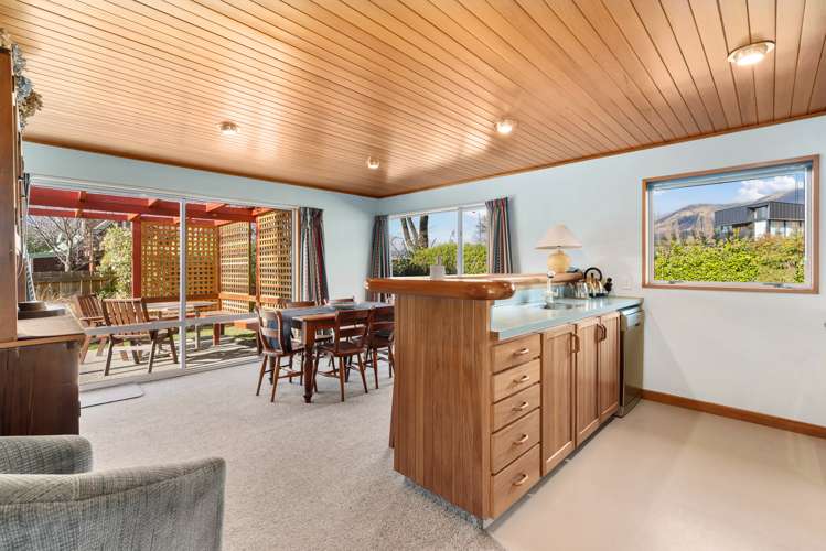 15b Heuchan Lane Wanaka_7