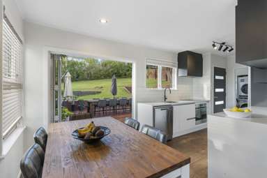 11 Stott Avenue_2