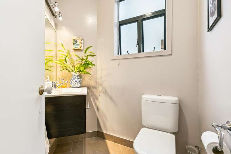 2/67 Bolton Street Kelburn_18