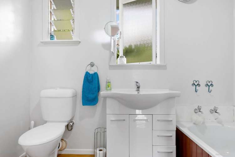 8 Waters Place New Lynn_7