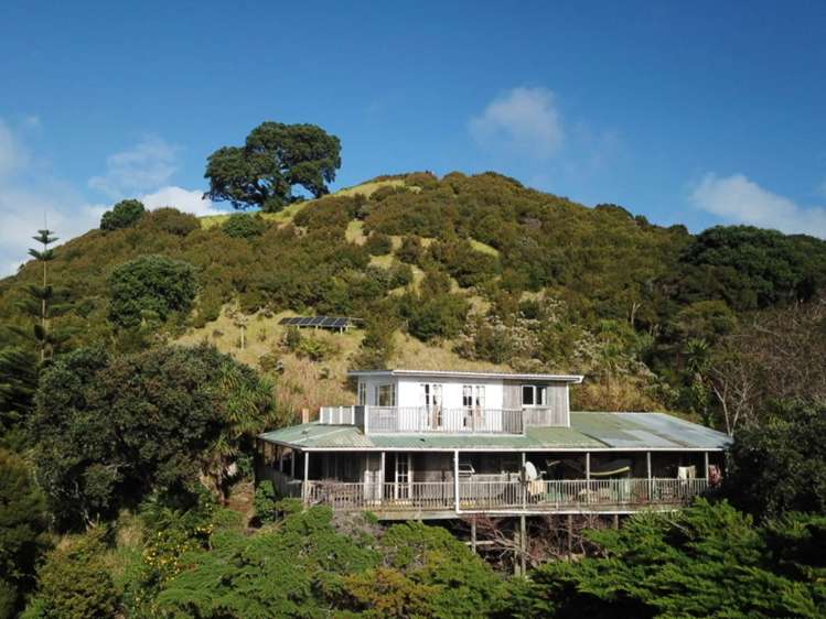 649 Medland Road Great Barrier Island_9