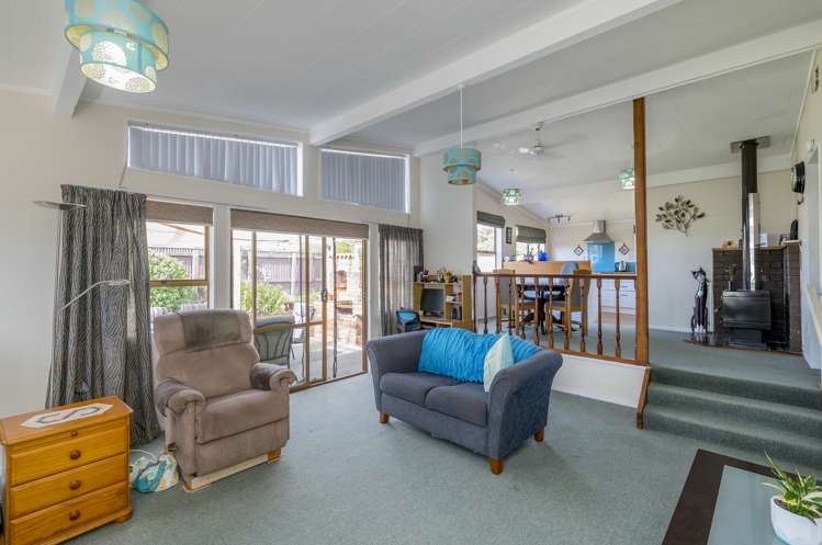 8 O'Rourke Place Otaki Beach_5
