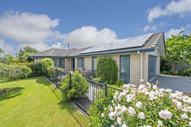 8 Keyes Mews Rolleston_1