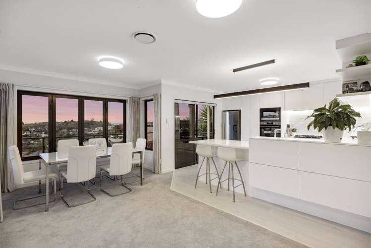 25 Aurora Avenue Welcome Bay_9