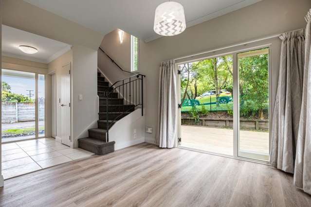 793a Beach Road Browns Bay_4