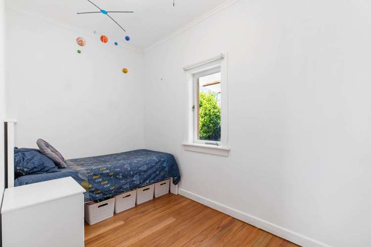 64 Gloucester Road Manurewa_10