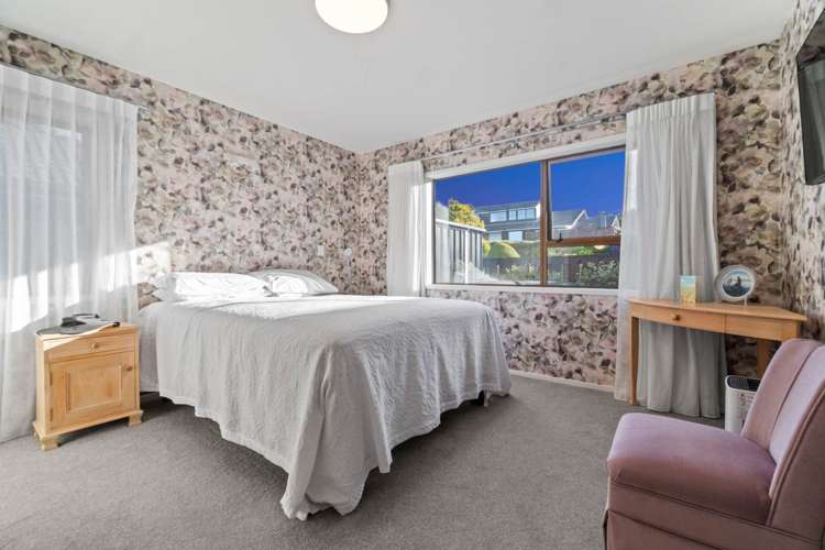 2/1 Penzance Road Mairangi Bay_15