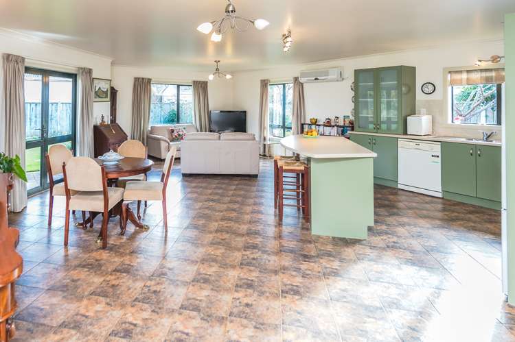 13 Chester Road Springvale_6