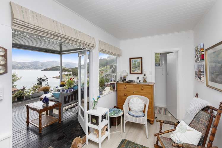 466 Marine Drive Charteris Bay_11