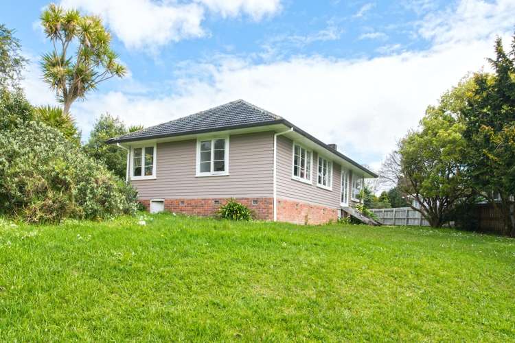 27 Paton Avenue Te Atatu South_19