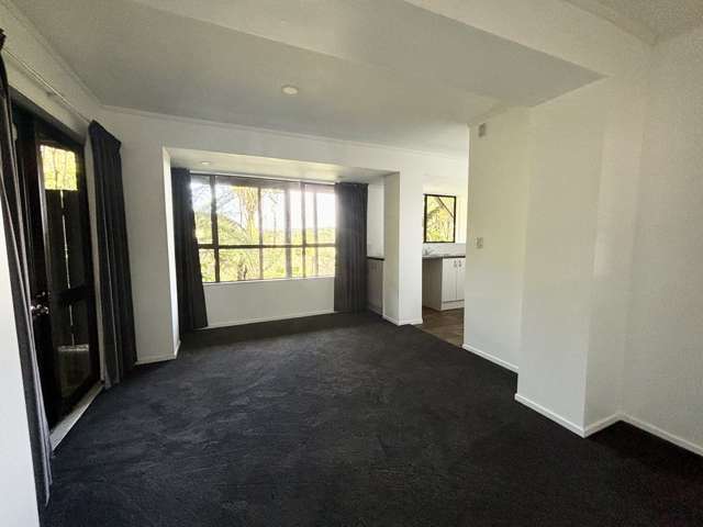 39B York Road Titirangi_3