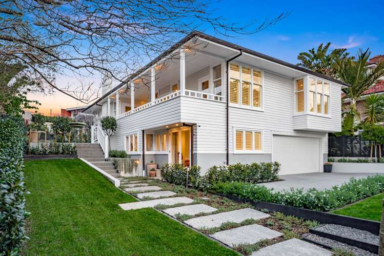 26 Glen Atkinson Street_2