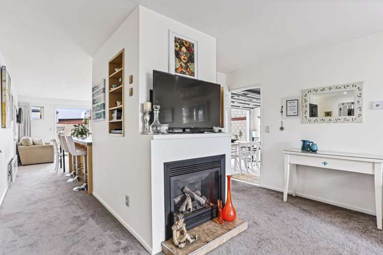 10 Waterford Avenue Northwood_12