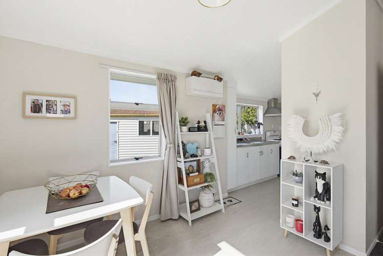 27 Morgan Crescent Levin_6