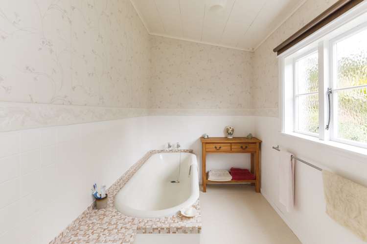 2 Te Pirangi Way Fitzherbert_14