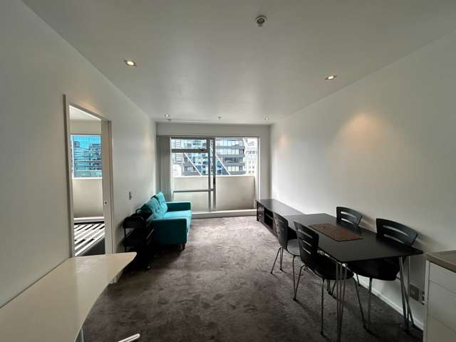 HARBOUR OAKS - Level 12 - Furnished One bedroo...