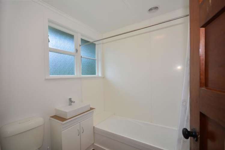 36 Columba Avenue Calton Hill_6