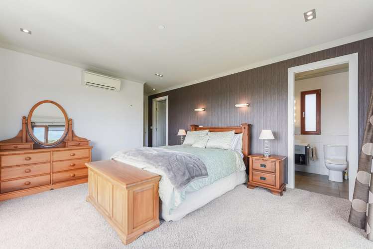 55 Redvale Road Redwood Valley_13