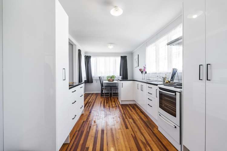 14 Raleigh Street Waitara_8