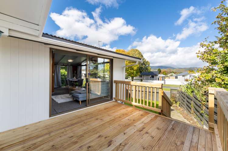 192 California Drive Totara Park_17