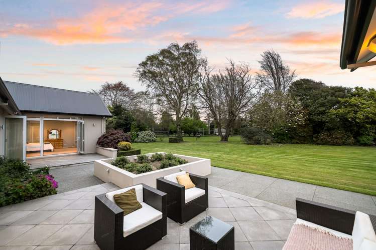 106 Gardiners Road Harewood_19