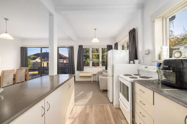 9 Achilles Street Burwood_3