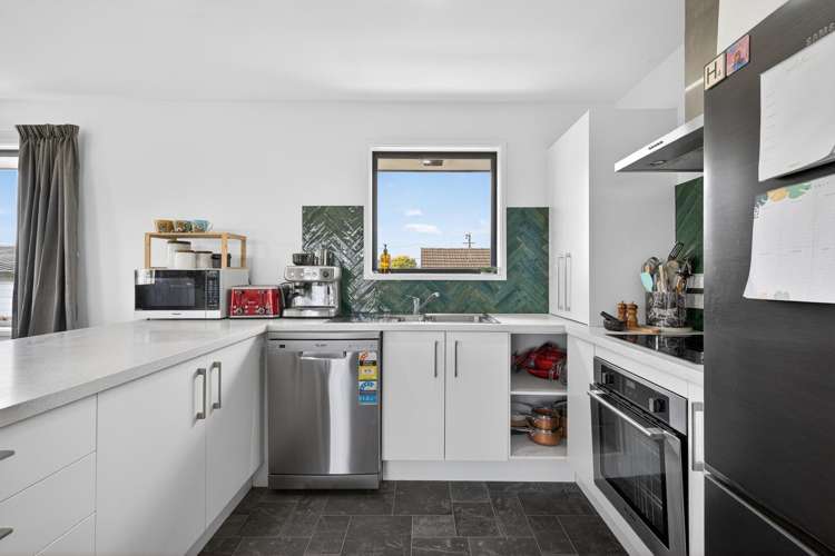 9 Portchester Street Aranui_2