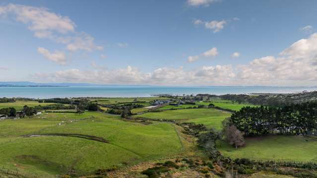 425 Clarks Beach Road Waiau Pa_1