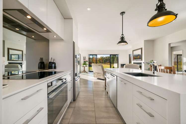 96 Mcintosh Road_2