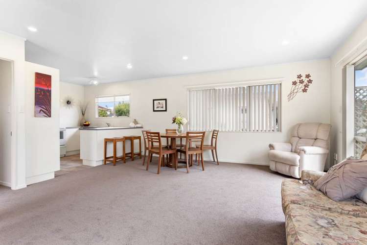 24 Central Park Drive Te Atatu South_4