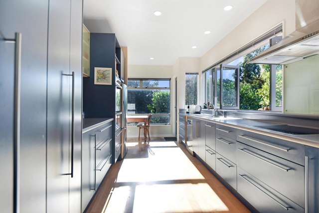 5 Suffolk Drive Otamatea_4