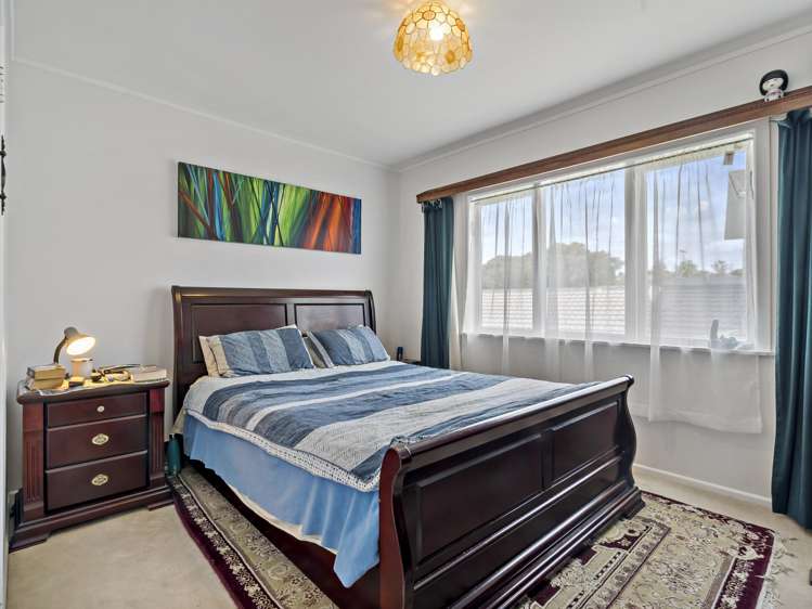 48 Chippendale Crescent Birkdale_12